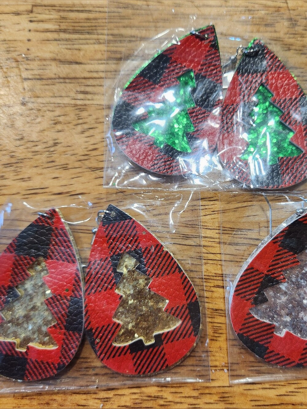 3pc Set Red Buffalo Plaid Teardrop Earrings with Glitter Tree